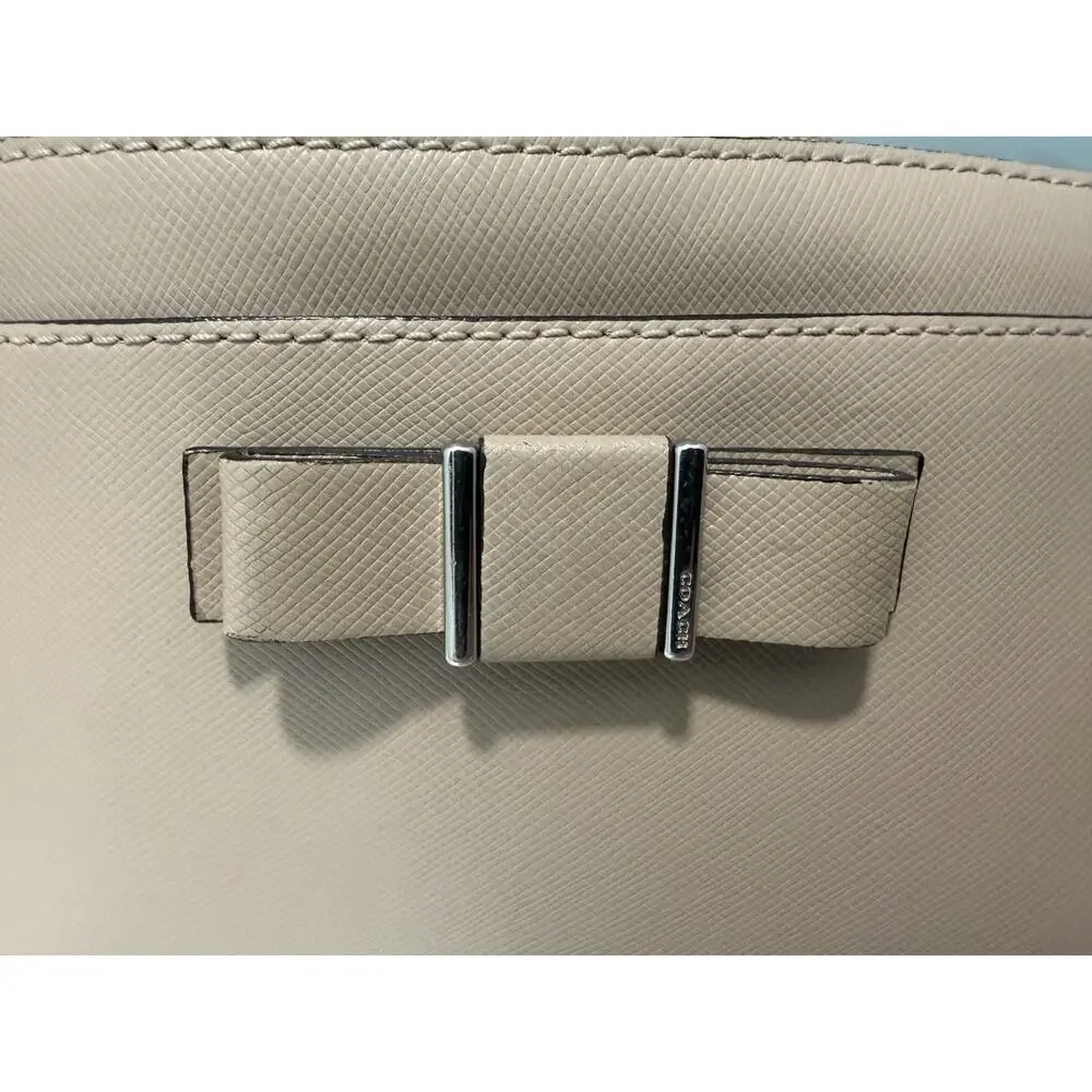 Coach Darcy Bow Crossgrain Leather Wallet Wristlet Silver Hardware